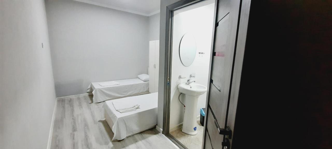 Vip Hostel Туркестан Экстерьер фото